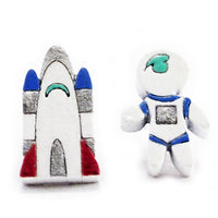 Astronauta y cohete