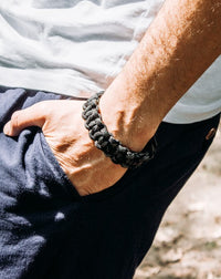 Pulsera Cobra supervivencia