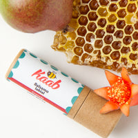 Bálsamo labial con color, granada