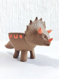 Maceta mini a color de cerámica "Triceratops"