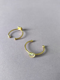 Anillo ajustable con flores corazón mini dorado