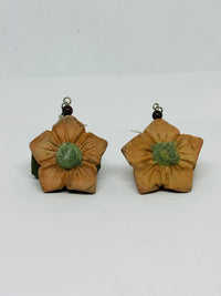 Aretes "Flor triangular"