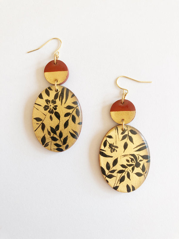 Aretes ovalados negros b
