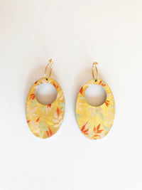Aretes ovalados pastel b
