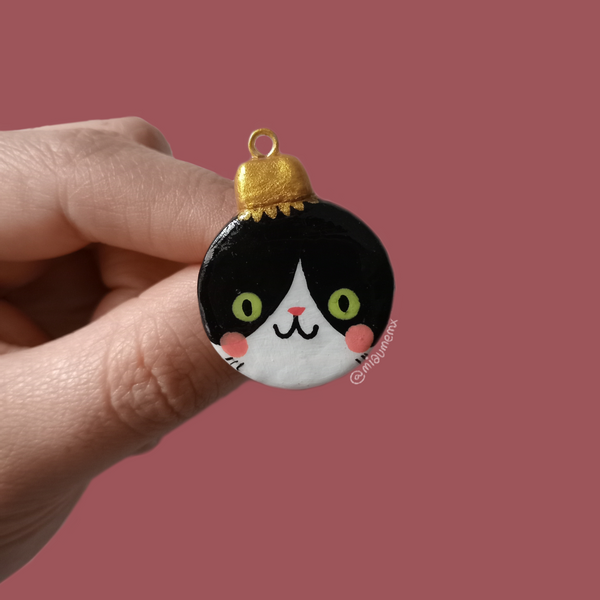 Broche de gatito esfera