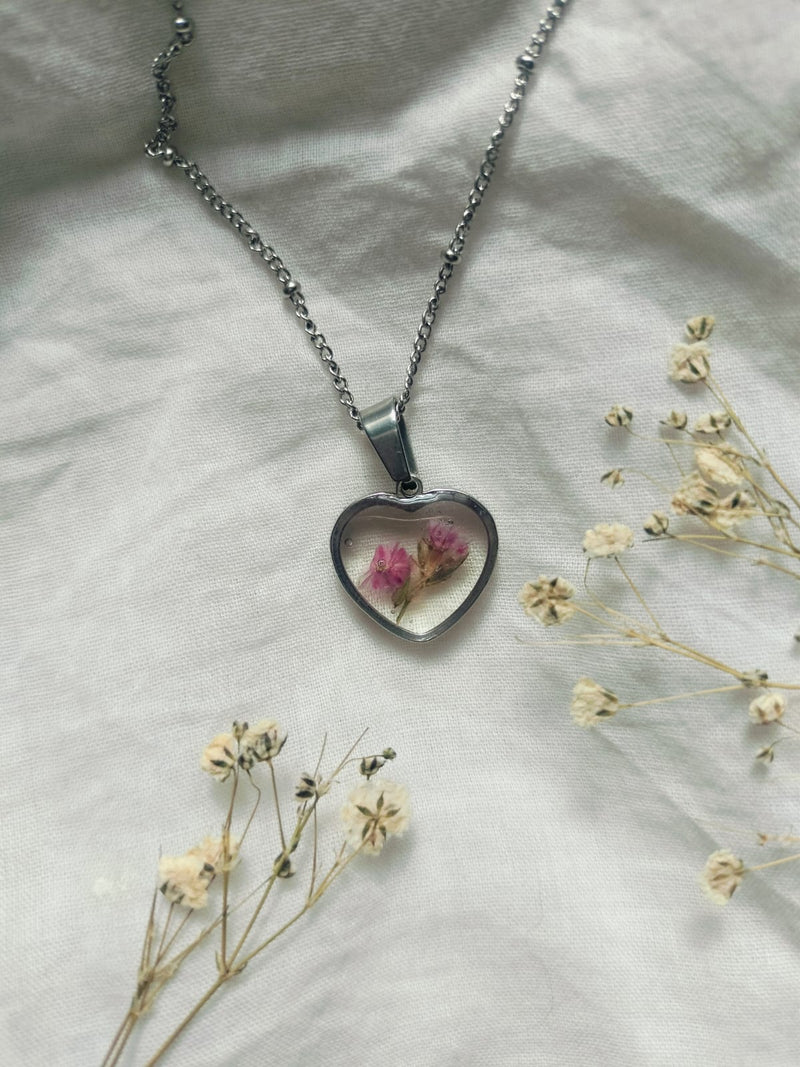 Collar con dije corazon mini