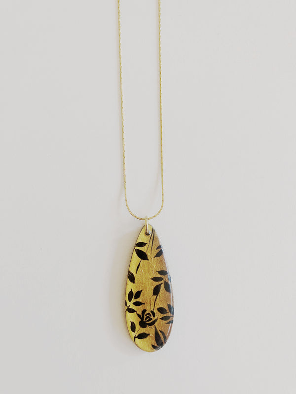 Collar gota negro b