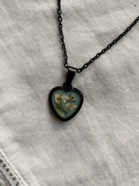 Collar con dije corazon mini