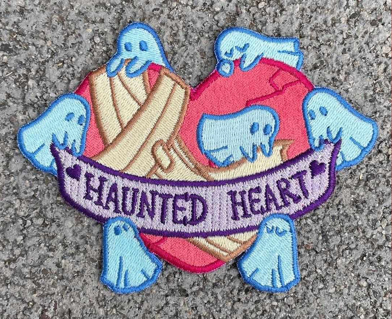 Parche "Haunted heart"