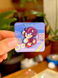 Pin metálico "Sombra"