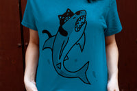 Playera gato tiburón