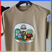 Playera Ranitas en su sofá
