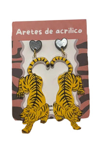 Aretes tigres
