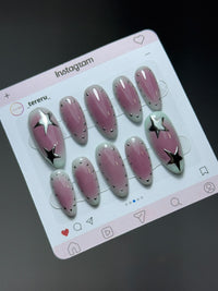 Uñas press-on "Riot grrrl" / L