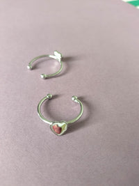 Anillo ajustable con flores corazón mini plateado