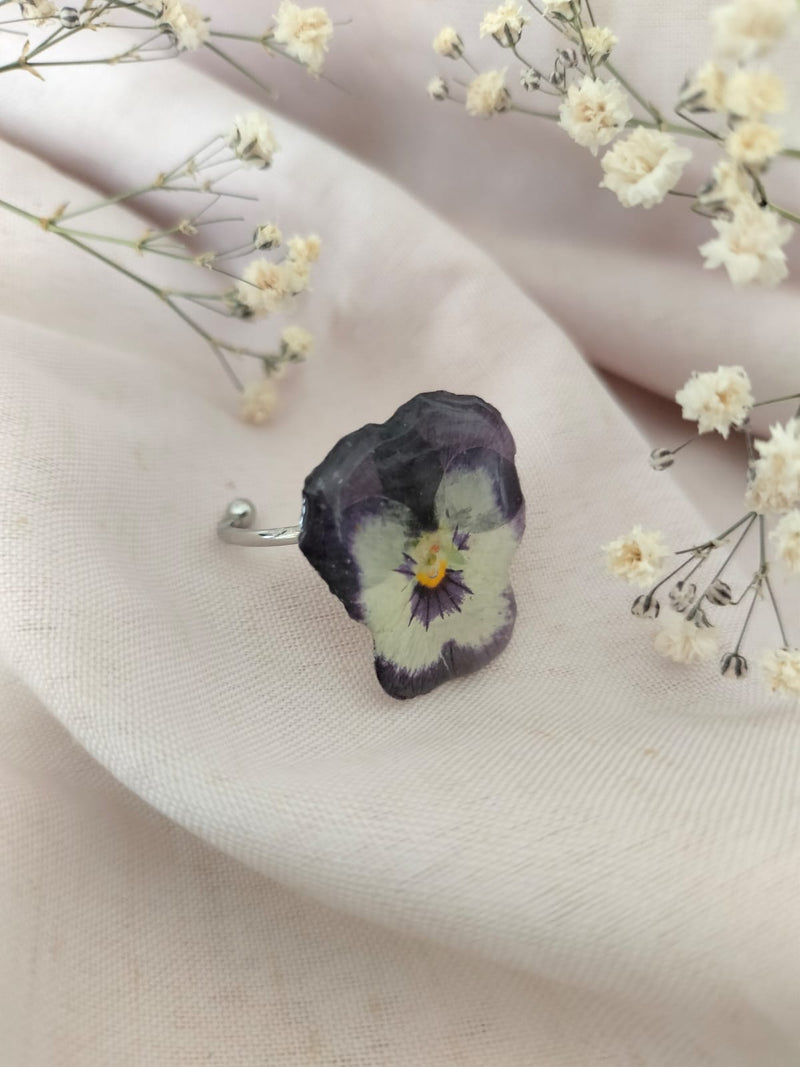 Anillo ajustable pensamiento morado