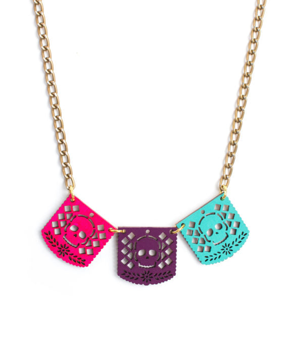 Collar papel picado
