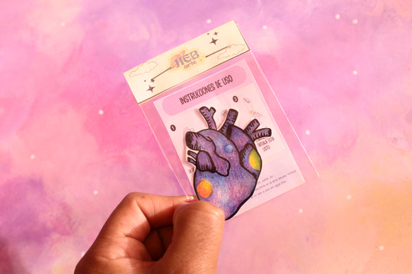 Tatuaje corazón galáctico