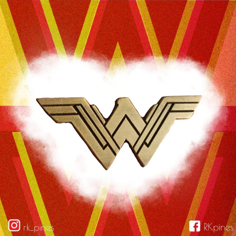 Pin "Wonder Woman"
