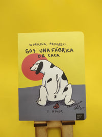 Libreta "Soy una fabrica de caca y amor"